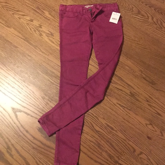 Free people NWT skinny jeans merlot color - Picture 2 of 3